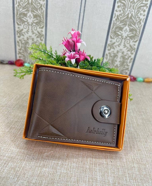 Men's Leather Textured Bifold Wallet
